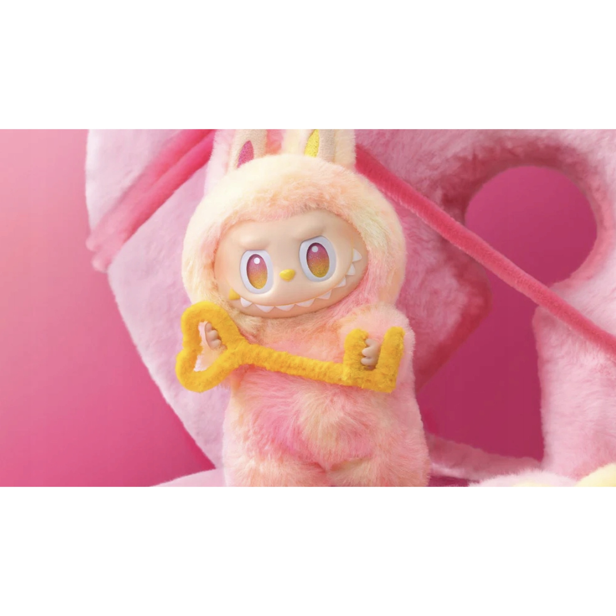 Cutie surpriza Labubu, Pop Mart, Seria Big into energy - eMAG.ro