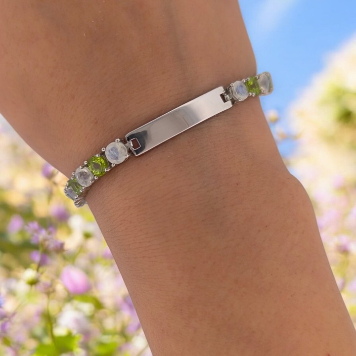 Сребърна гривна с перидот и лунен камък, родиево покритие