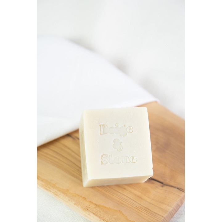 Sapun Hermia Concept, ulei de masline si ulei de cocos, alb, 7.2x2.5x5.5cm