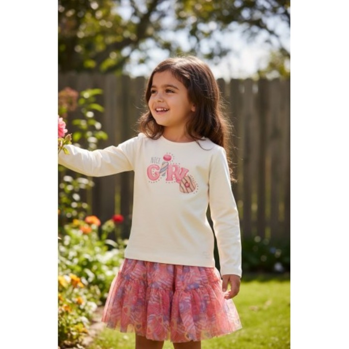 Sarabanda lány szett pólóval és tüllszoknyával, színes mintával és strasszos applikációkkal