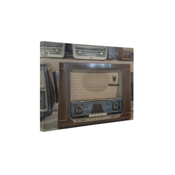 Radio antic - Tablou Canvas - 80x105 cm Radio antic - Tablou Canvas - 80x105 cm