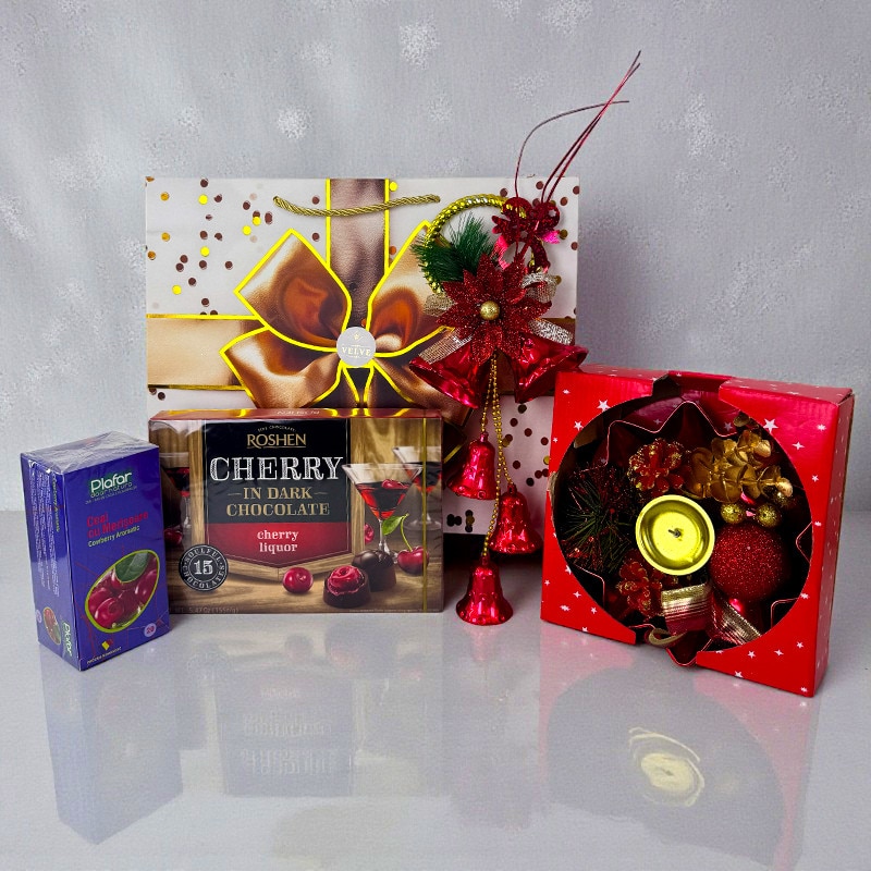 Pachet Christmas Delight, cu praline Roshen Cherry, cutie ceai