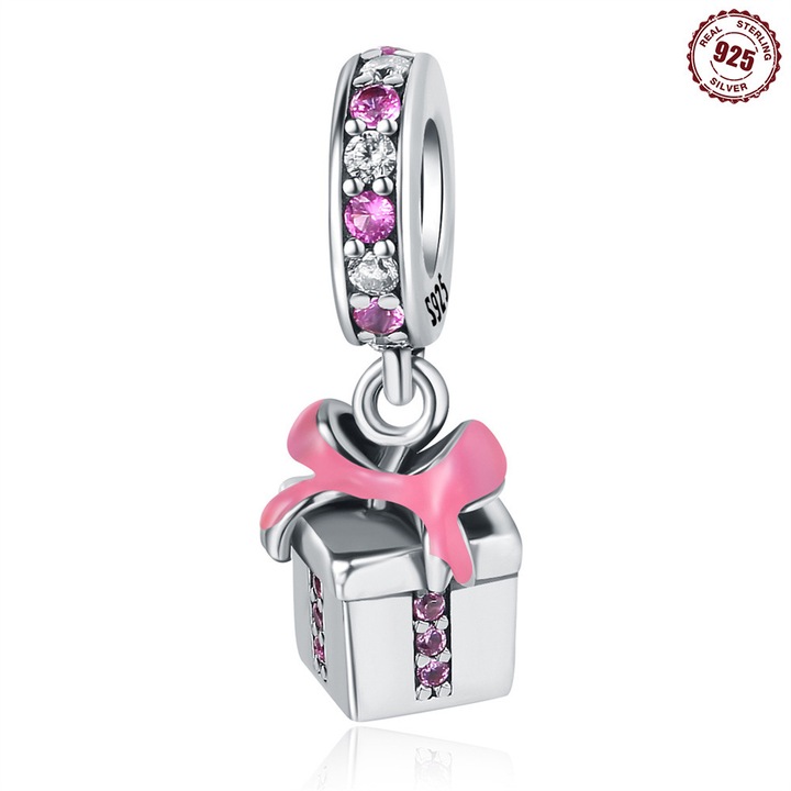 Gyöngyök, ékszerek, karkötők, kiegészítők, ajándék medálok