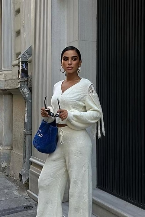 Set De Tricotaje AND, Pantaloni și Cardigan cu Ciucuri, Crem, UNI Standard