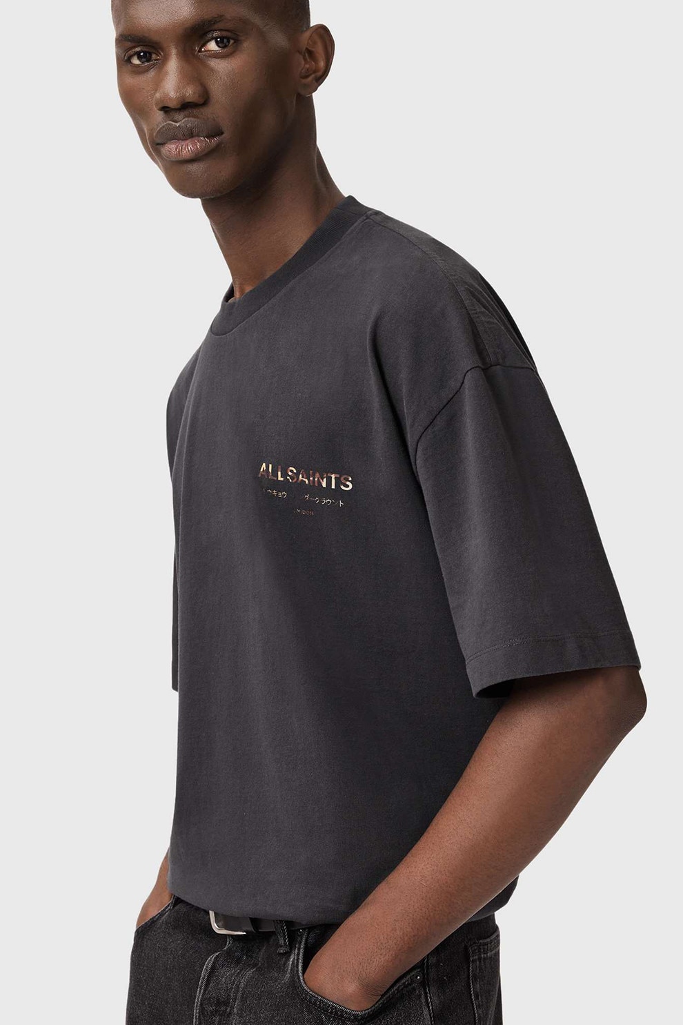 AllSaints, Tricou supradimensionat din bumbac organic cu logo Underground, Maro, Galben, Negru stins, L