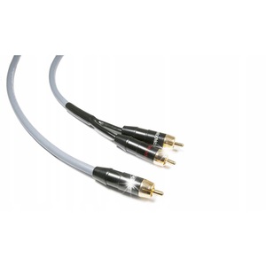 Kábelek és adapterek