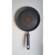 Tigaie Tefal 25cm, neagra, cu suprafata titan, antiaderenta, pentru toate tipurile de plite