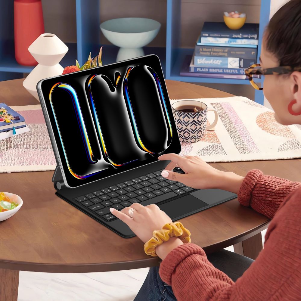 Husa de protectie tableta cu tastatura Tech-Protect Smartcase Magnetic + Keyboard iPad Pro 11" 5 / 6 2024-2025 Negru