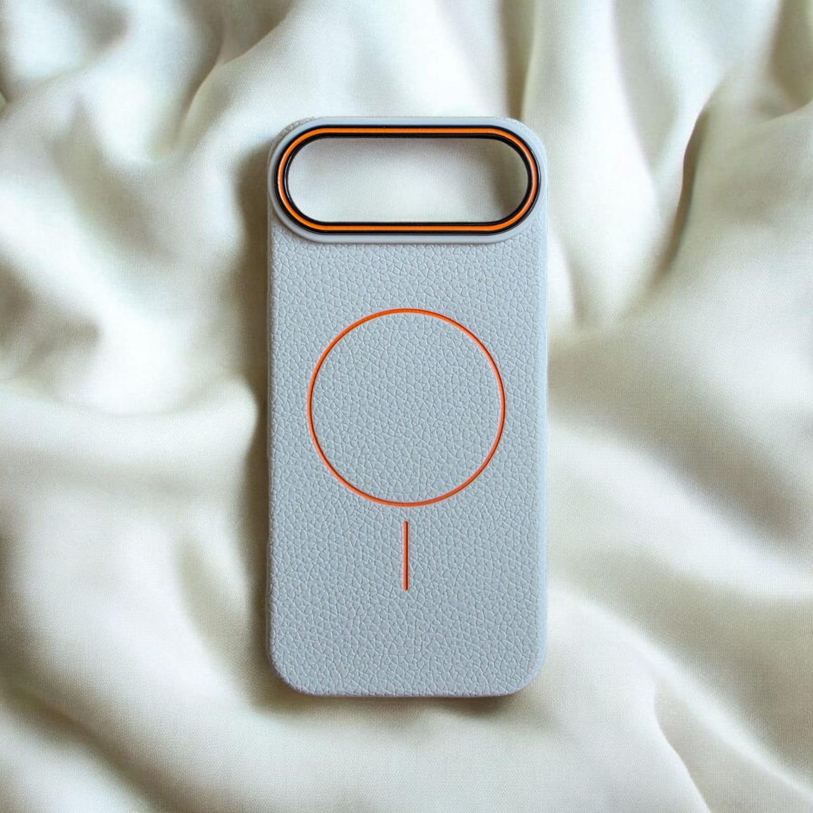 Husa Magnetica pentru iPhone Air, TPU Textura Piele, Alba, Margini Ridicate Protectie Ecran si Camera