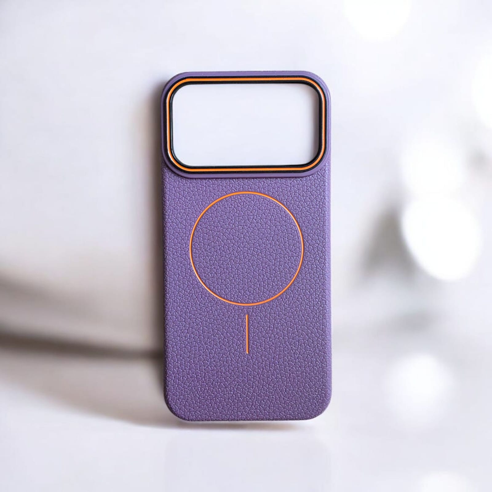 Husă magnetica Case pentru iPhone 17 Pro Max, TPU, culoare mov, margini ridicate, protecție ecran și cameră