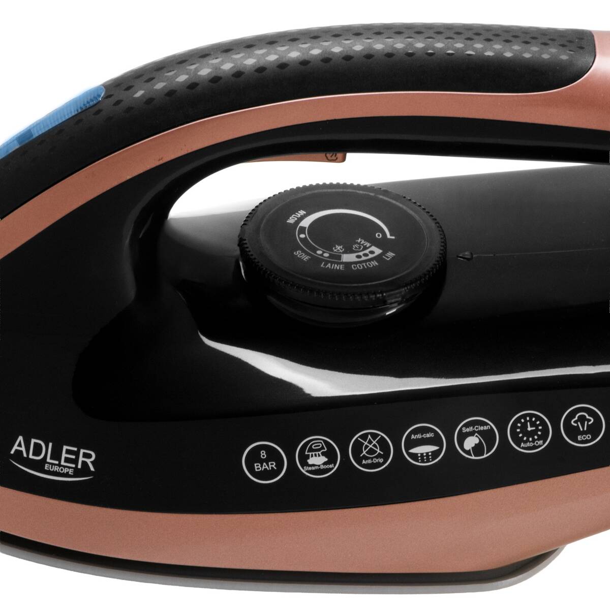 Statie de Calcat cu Abur Adler AD 5047 Rezervor Apa 1.5L Presiune 8Bar Talpa Ceramica Mod ECO Putere Max 3100W Negru/Auriu