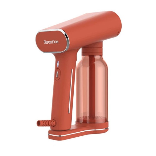 Aparat de calcat vertical cu aburi SteamOne, debit abur 30g/min, capacitate rezervor 400 ml, ideal pentru toate tipurile de material, poate fi folosit si orizontal, sistem anti-picurare, usor de utilizat, portabil, teracota