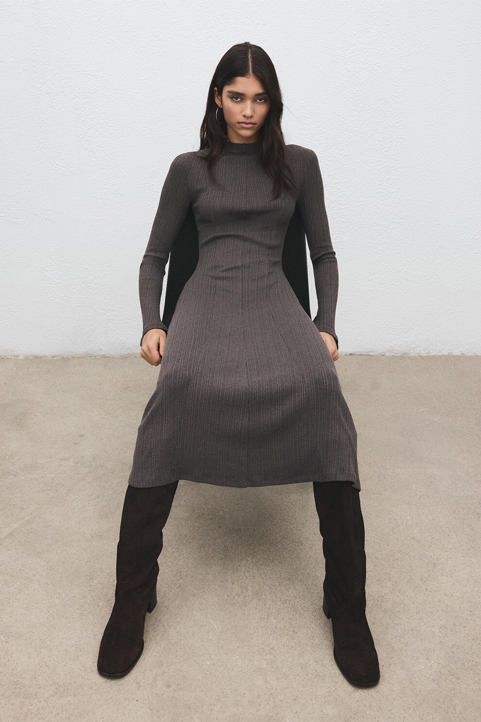 Mango, Rochie midi tricotata cu maneci evazate, Maro taupe, M