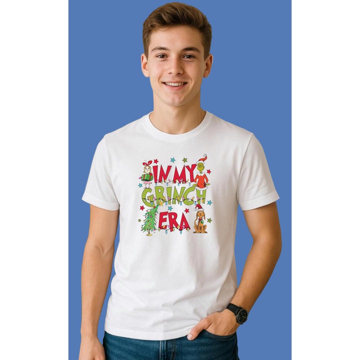 Tricou Grinch Cu Cindy Lou Si Text In My Grinch Era Craciun, Barbat, 100% Bumbac, Cri-Flo, Culoare Alb, Marime 2XL