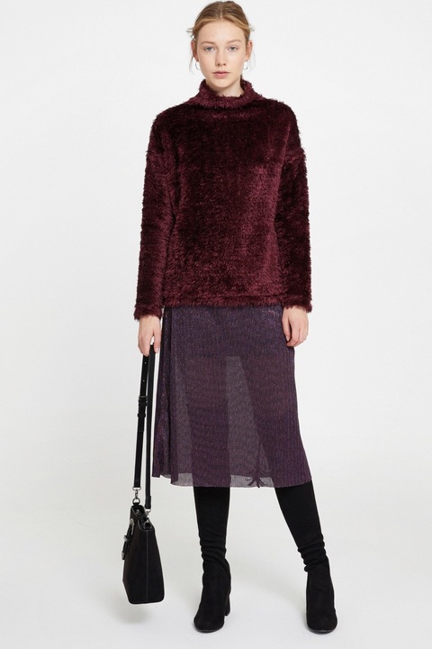 OXXO, Fusta semitransparenta cu aspect stralucitor, Violet