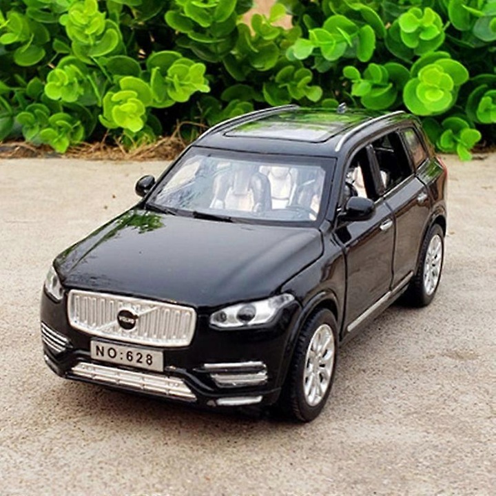 Количка, VOLVO, 1:32, черна, 15x6x6см, метален модел, със звук и светлина