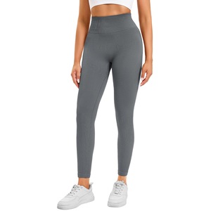 Pantaloni sport dama