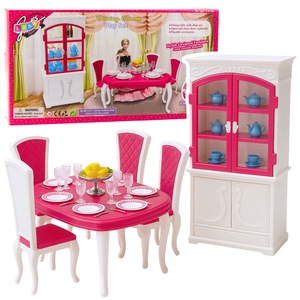 Casute de papusi si mobilier