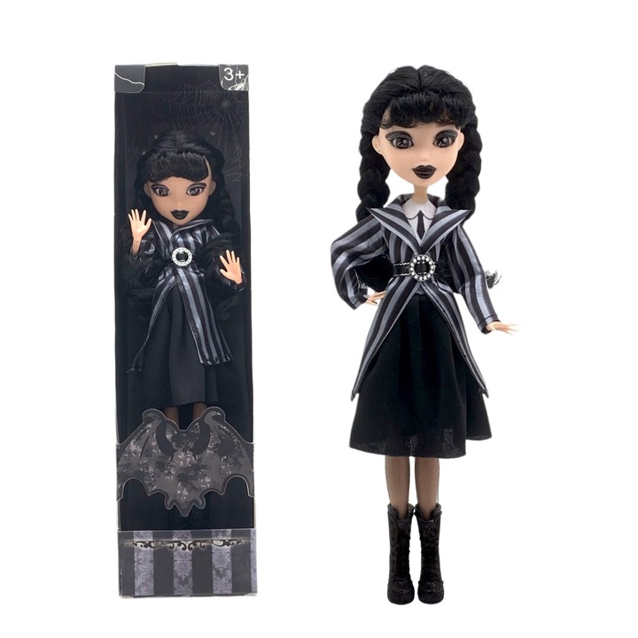 Gótikus baba, Wednesday Addams, 25 cm, elegáns fekete ruha, hosszú fekete haj, limitált szett