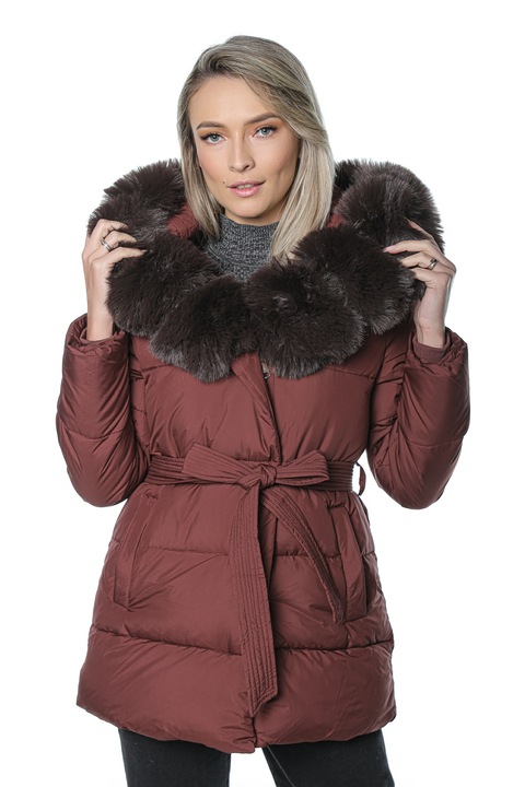 Geaca dama 575, Visiniu