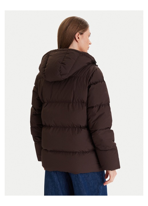 Geaca de iarna, Lacoste, maro, femei