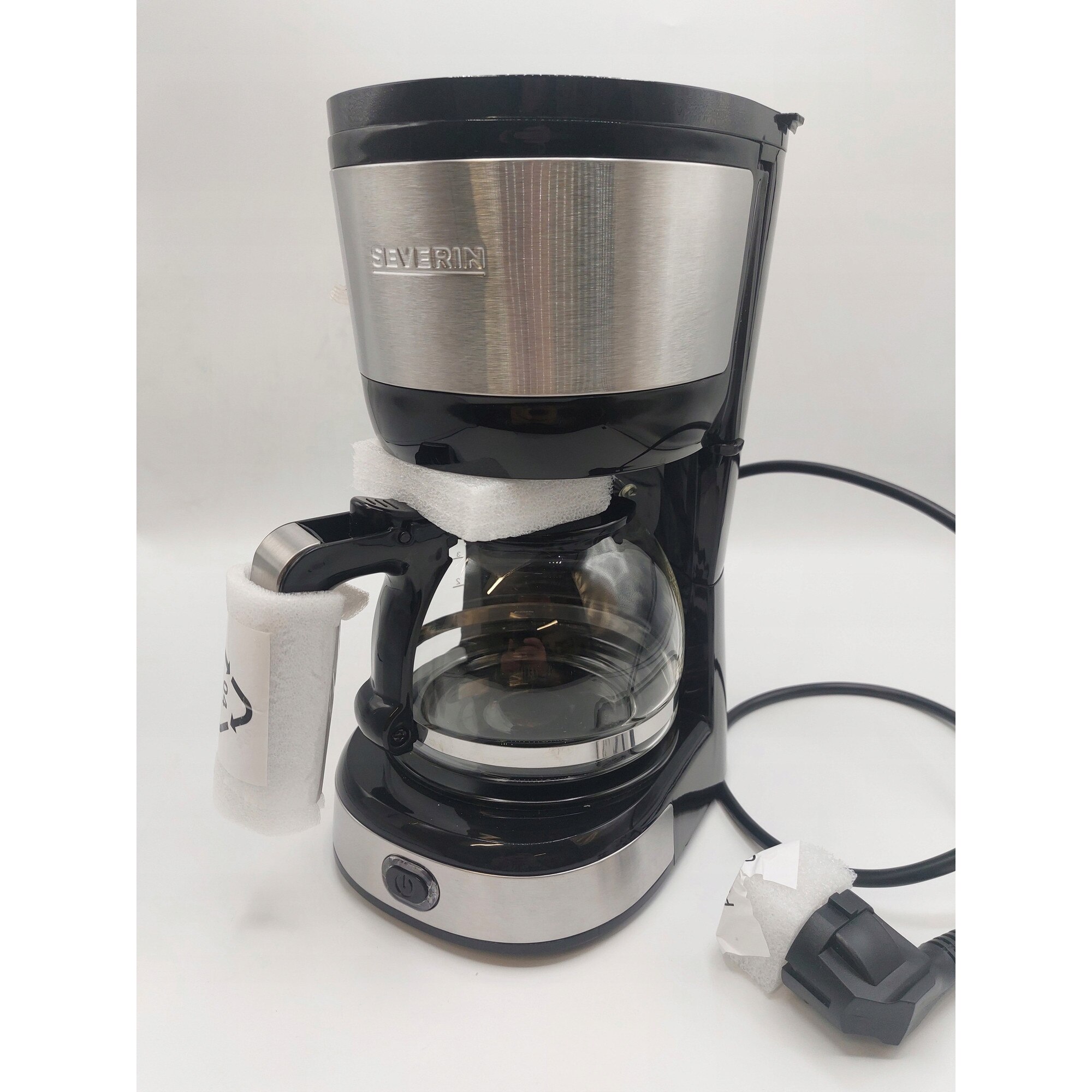 Cafetiere SEVERIN KA 4819, 4 cani, negru-argintiu, 750W, mecanic
