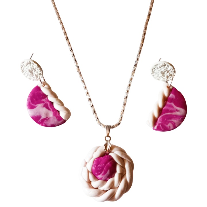 Set de bijuterii din lut polimeric, multicolor, pandantiv 3x3 cm si cercei de 4x2 cm, realizat manual