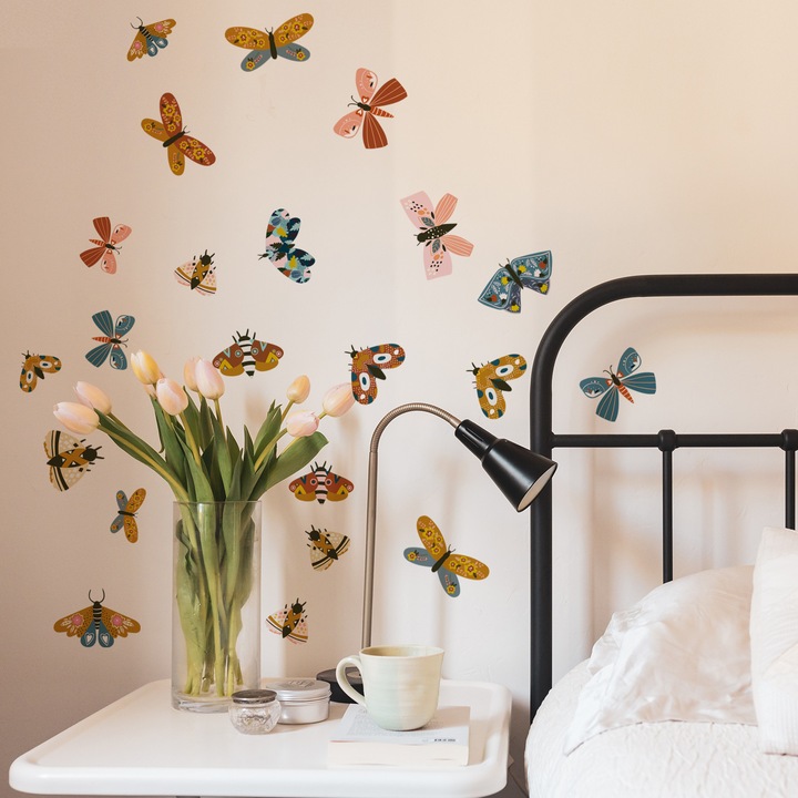 CIAODEKO Stickere de perete cu fluturi autocolante colorate pentru copii dormitor detasabile decor pentru gradinita living vinil impermeabile decoratiuni de perete 6 foi