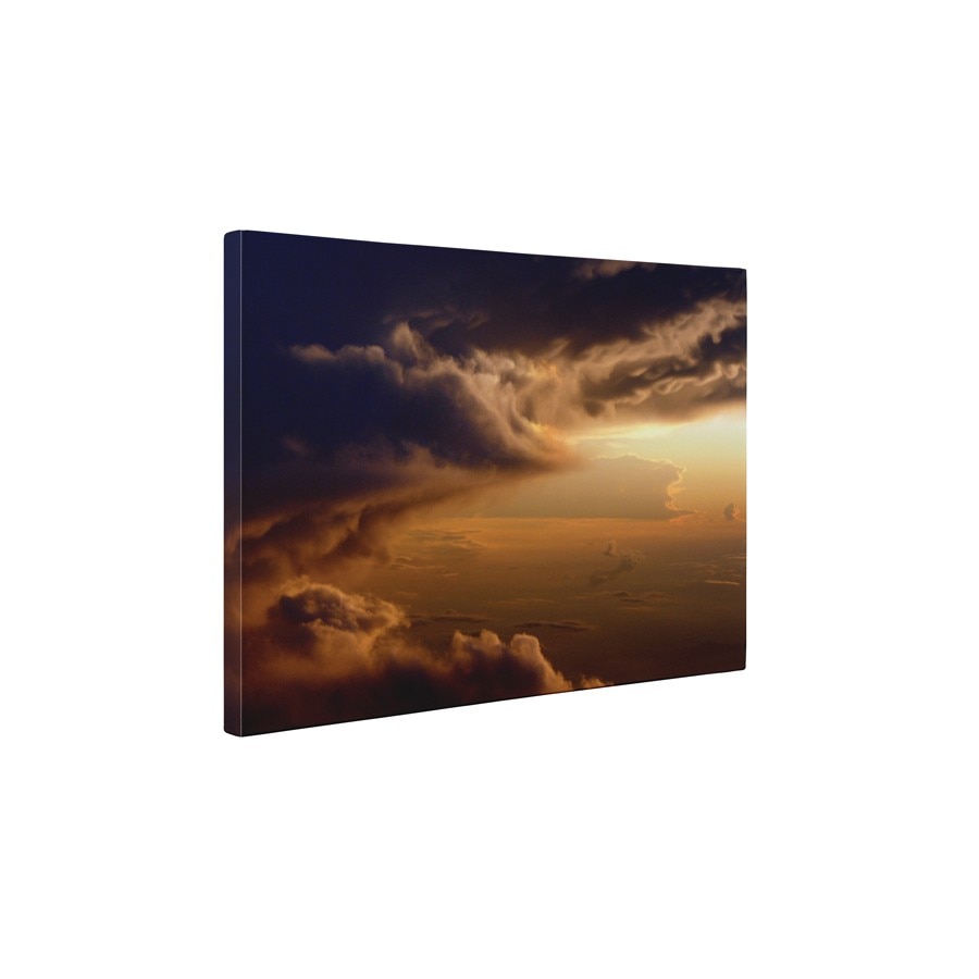 Printre nori - Tablou Canvas - 45x60 cm