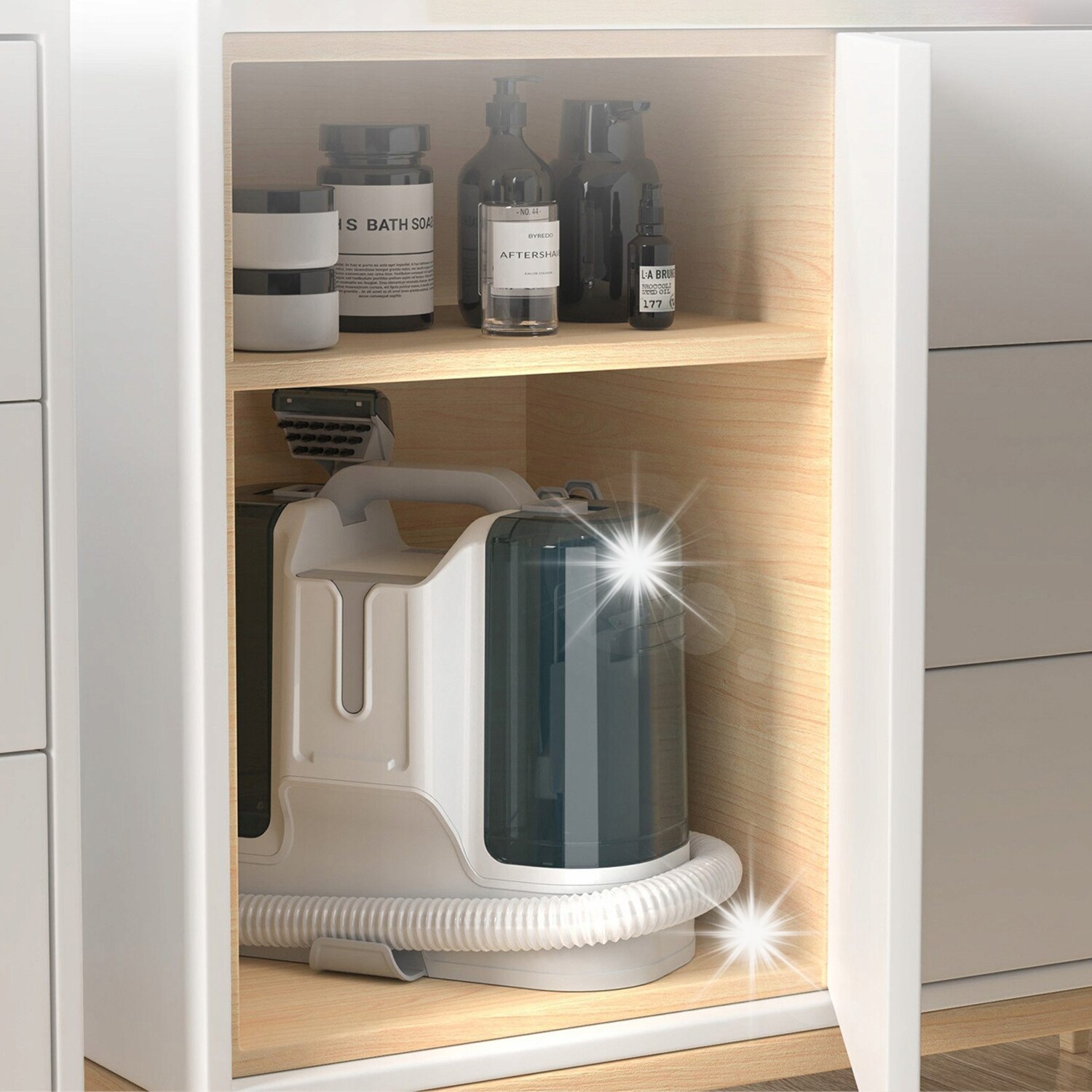 Aspirator pentru curatarea covoarelor, 450W, 11kPa, 1,8L, set cu 6 capete de curatare