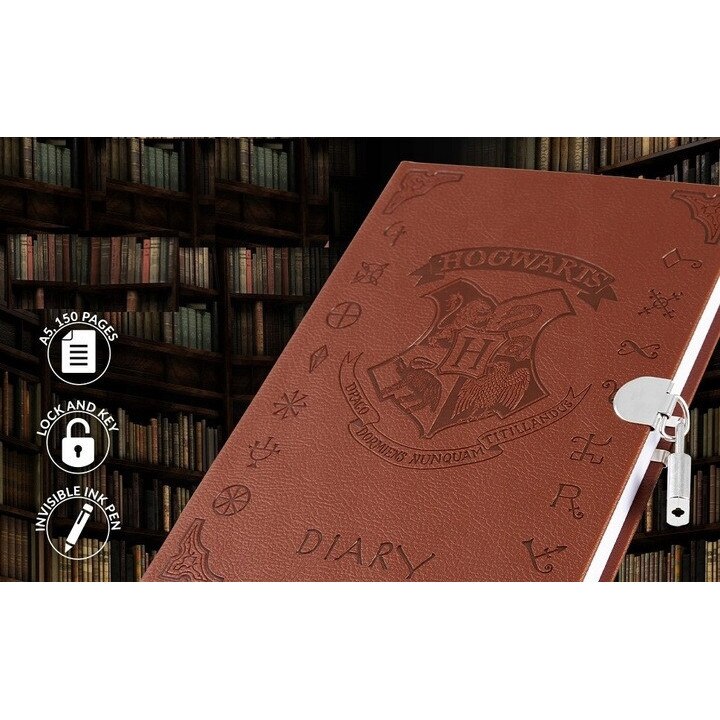Set jurnal Harry Potter A5, cu inchidere, 150 pagini, 2 chei