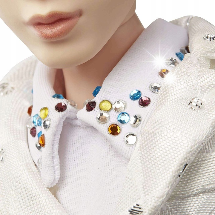 Колекционерска фигурка BTS Jin, 30см, комплект със стойка, бяла със сребърни детайли