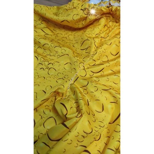 Карнавални маски и костюми