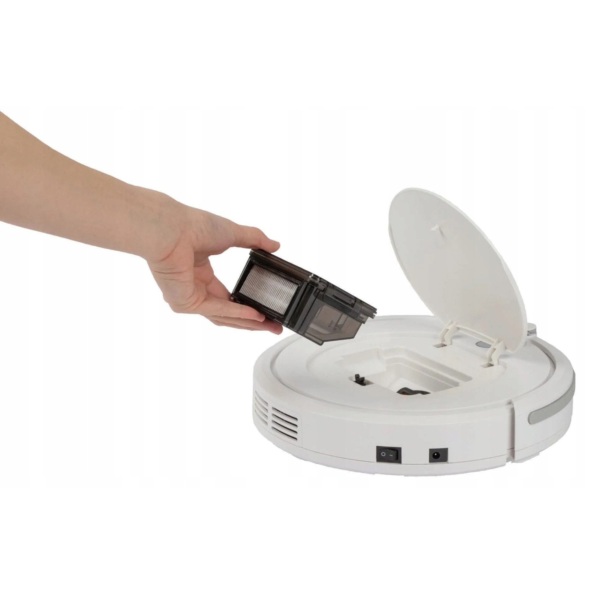 Robot aspirator ProfiCare PC-BSR 3042, alb, 3 moduri de curatare, control de la distanta, 7.5cm inaltime