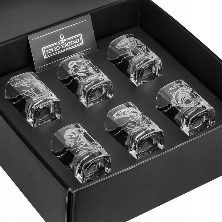 Négyzet alakú vodkás pohárkészlet, 55 ml, halászati motívumokkal, átlátszó, 6 darab