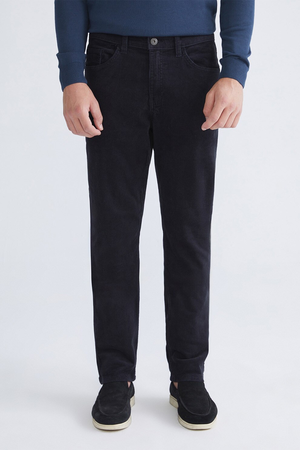 LC WAIKIKI, Pantaloni regular fit cu talie medie si aspect catifelat, Negru, 32