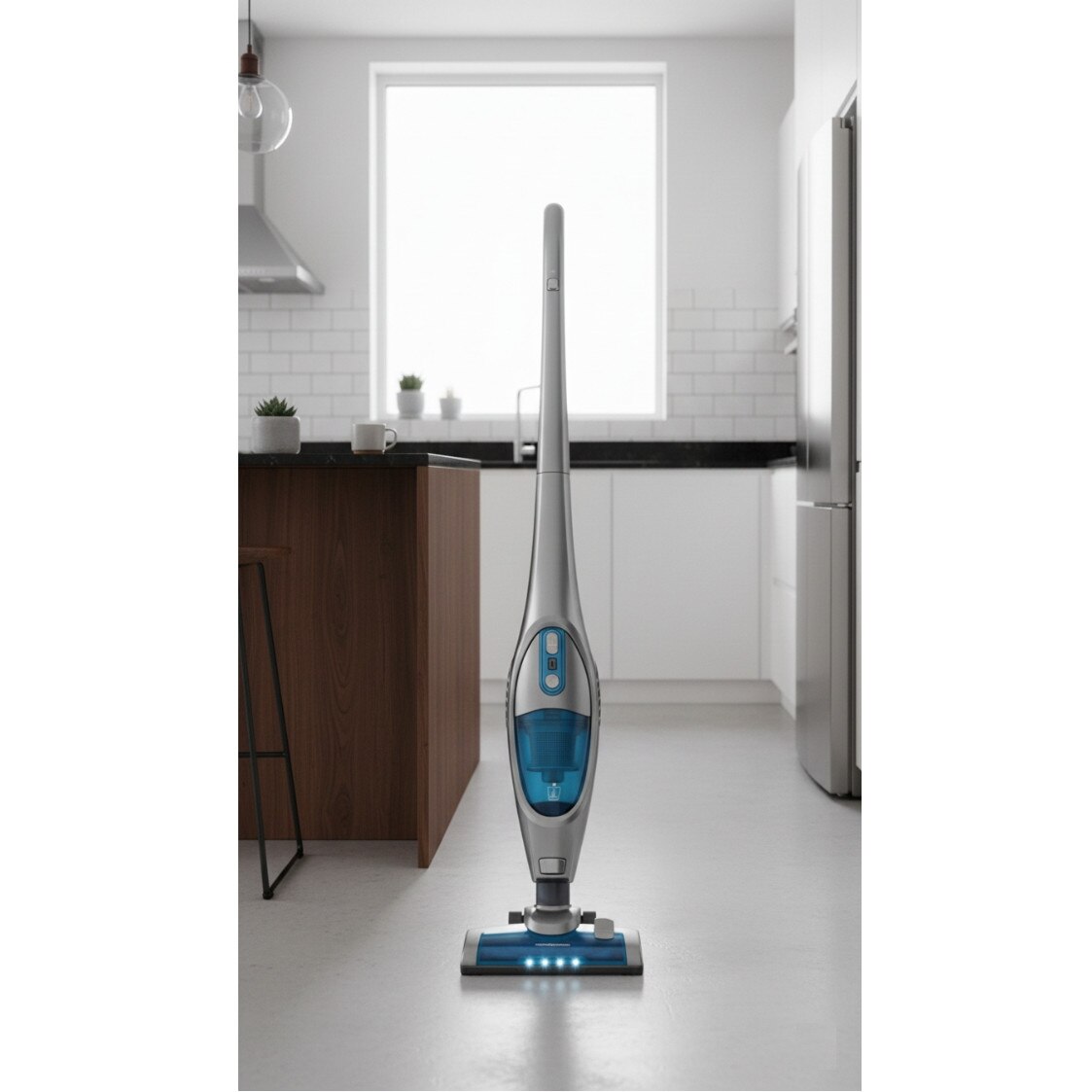 Aspirator vertical cu acumulator, 110 W, 30 min functionare, 2 viteze, 500 ml, accesorii pentru spatii inguste, set complet.