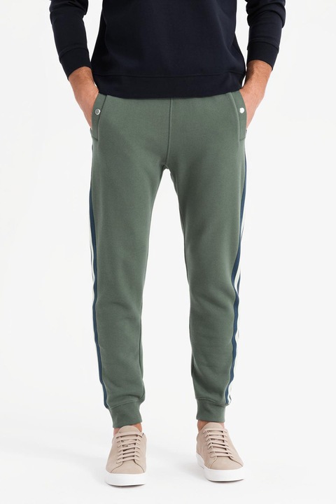 OMBRE, Pantaloni de trening cu croiala conica si segmente laterale contrastante, Alb/Bleumarin/Verde sparanghel