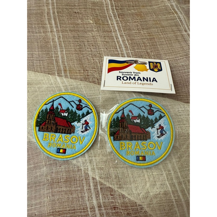 Patch brodat/ Emblema suvenir Romania - model Brasov, termoadesiv, aplicabil prin calcare