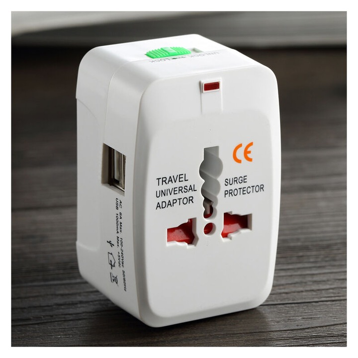 Adaptor de calatorie universal, 4 prize, 2 porturi USB, multicolor, compact