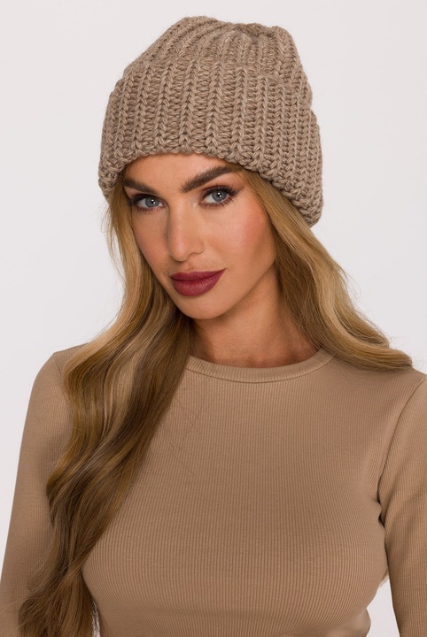 Palarie din fire moi si groase - bej UNI