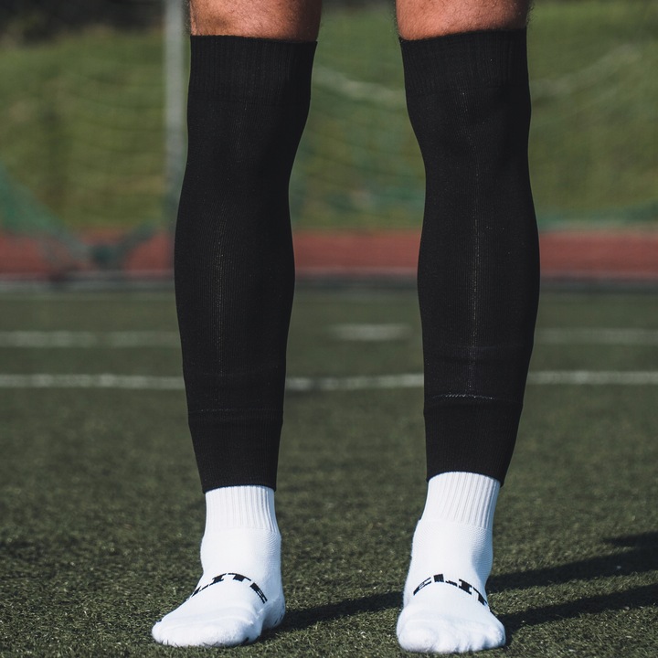Getri fotbal Proskary SENIOR, tuburi fără talpă, material respirabil, culoare conform imaginii