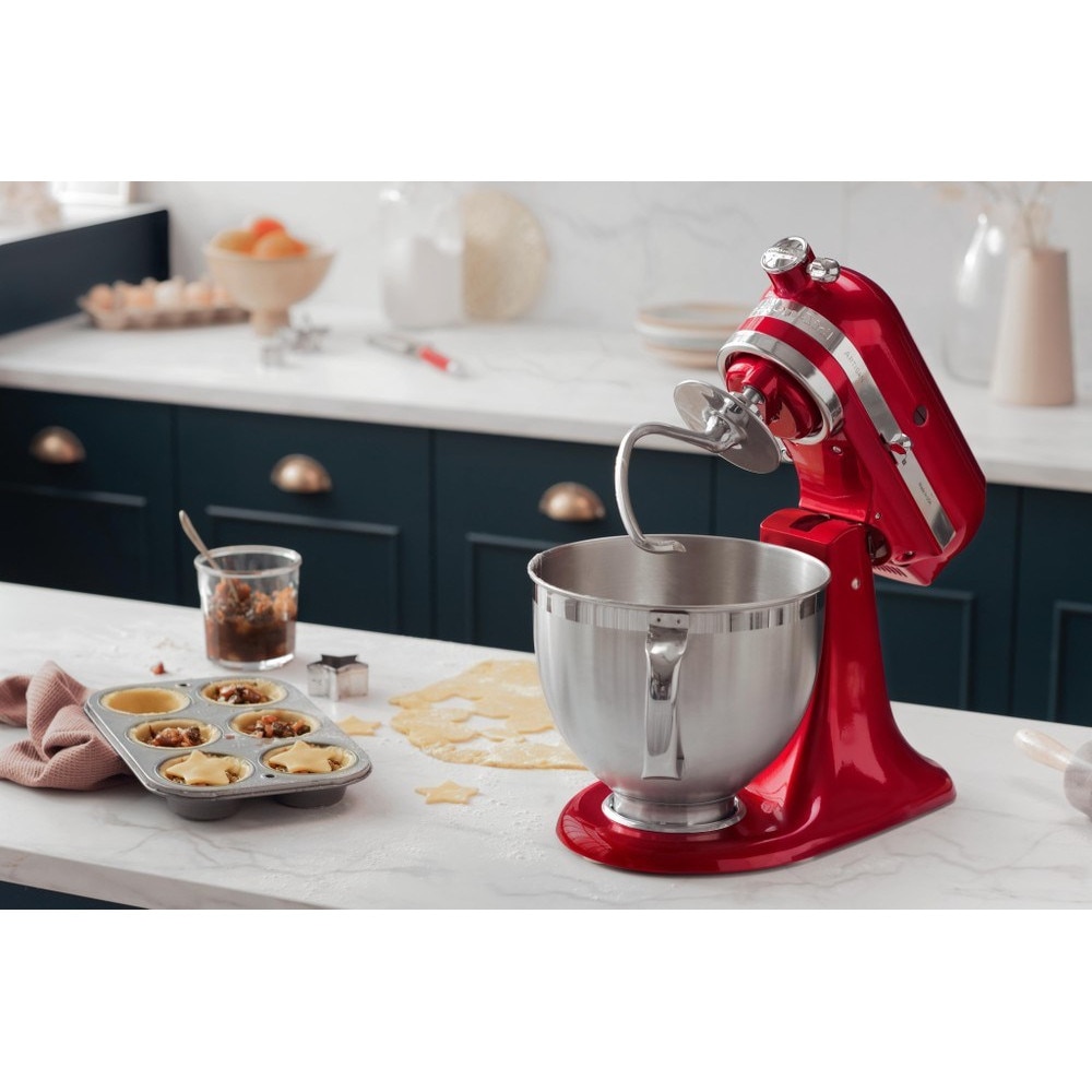 Mixer KitchenAid Artisan 4,8L, rosu, cu bol din inox, 10 viteze