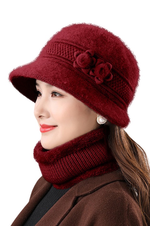 Set caciula dama, EFAYN, doua piese cu fular guler asortat, rosu, marime universala