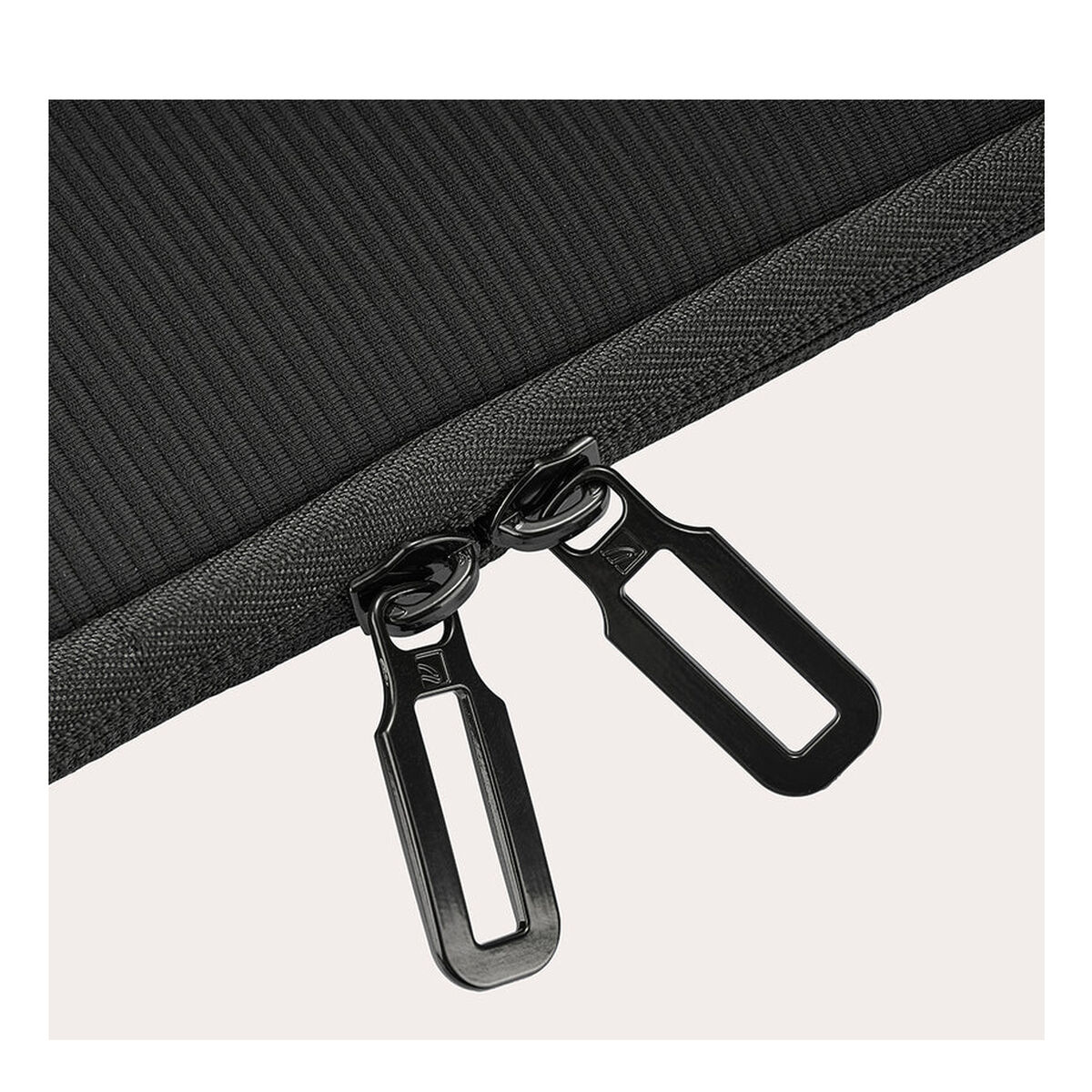 Servieta pentru laptop, Tucano, BFC21516-BK, negru, 16 inch, material polietilena tereftalata, gen unisex, compatibil universal