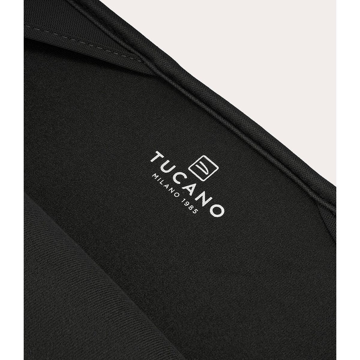 Servieta pentru laptop, Tucano, BFC21314-F, 14 inch, material polietilena tereftalata, unisex, design universal