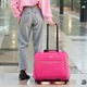 Geantă cu roți pentru laptop, 17.3 inch, roz, maner telescopic, compartimente multiple