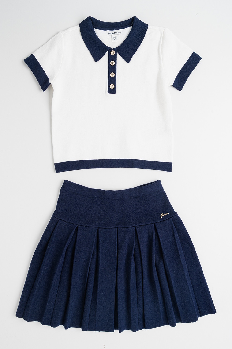 GUESS KIDS, Set de tricou polo si fusta cu pliuri - 2 piese, Alb, Bleumarin, 147-157 CM
