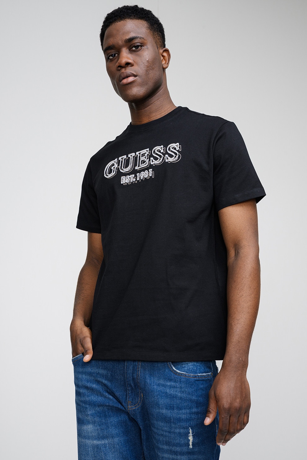 GUESS, Tricou cu logo brodat in relief, Alb, Negru, Bej, S