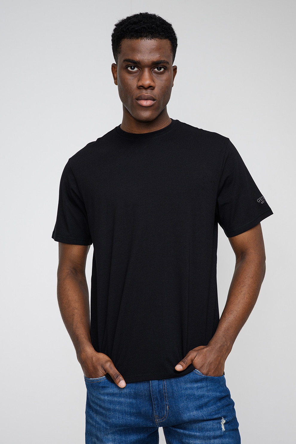 GUESS, Tricou din amestec de modal cu decolteu la baza gatului, Negru, S